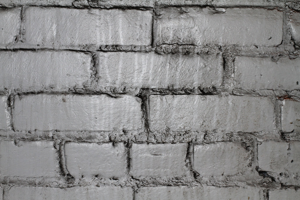 Construcción de muro de tierra con earthbag, técnica superadobe