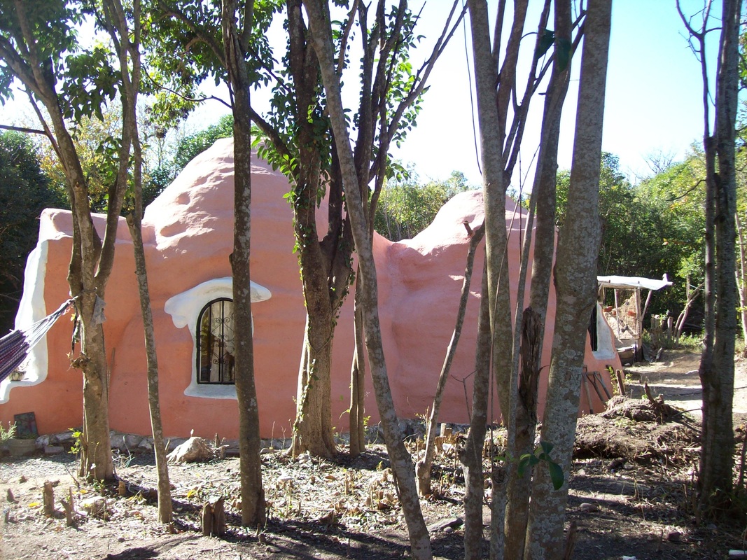 Proyecto de vivienda superadobe